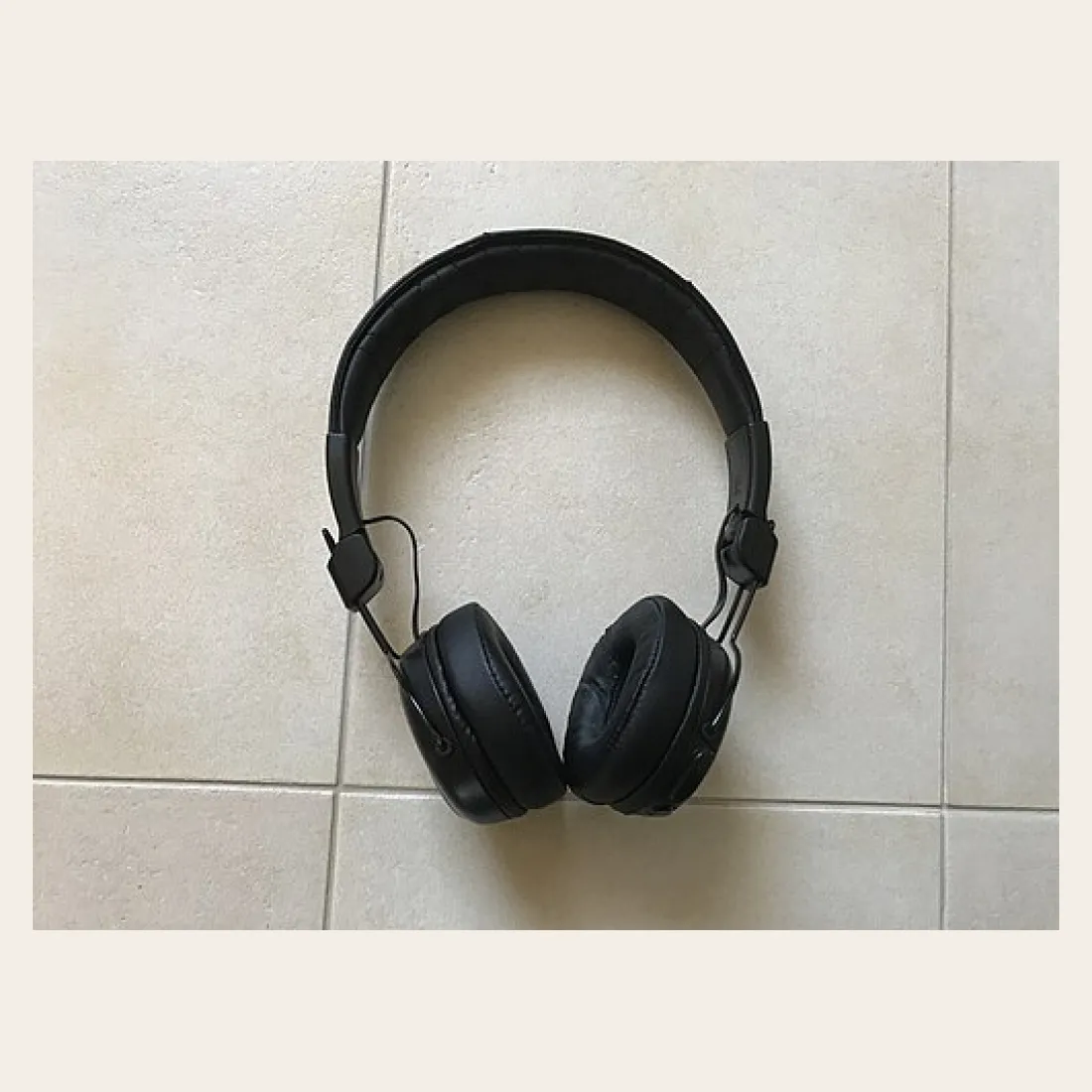 Closed-Back Studio Headphones